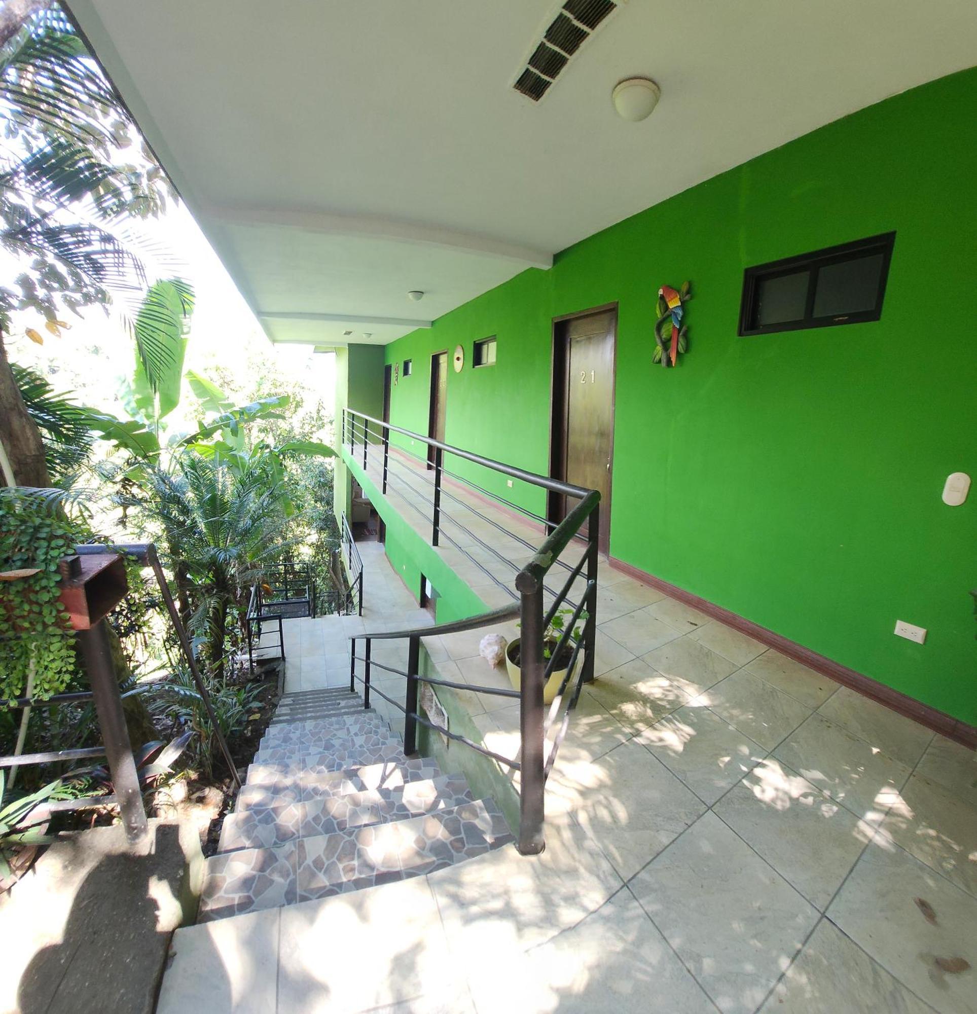 Sunshine Sanctuary Boutique Jungle Lodge Montezuma Exterior photo